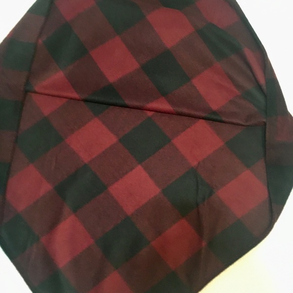 Le Moda Buffalo Plaid button poncho - Picture 4 of 5